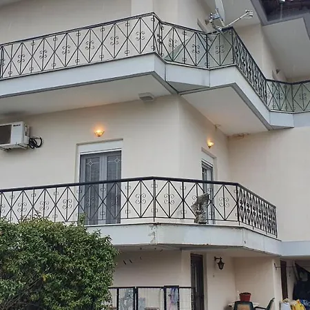 Apartment Panos 2